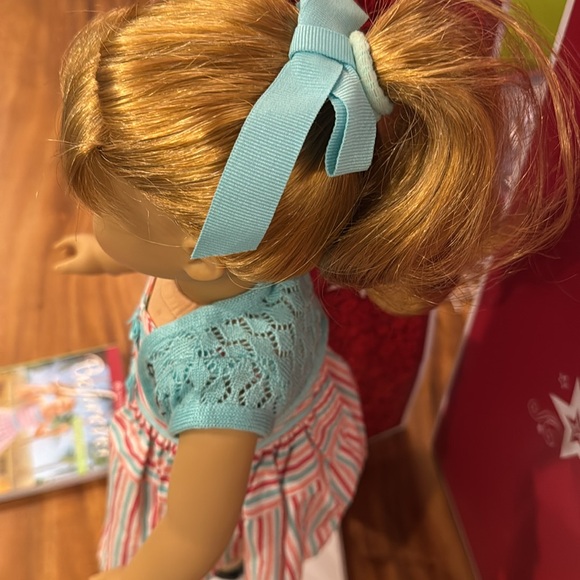 American Girl Doll Maryellen Larkin EUC and book - Picture 6 of 13